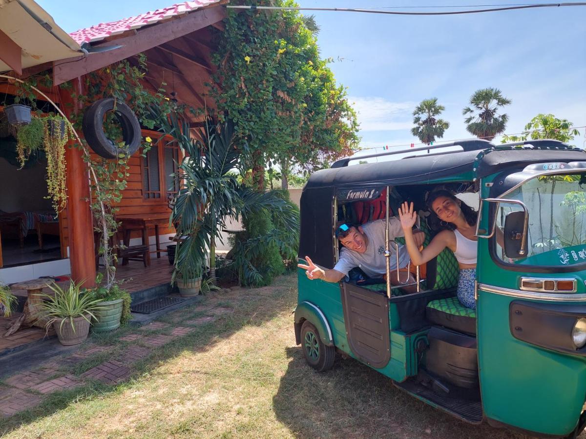 Dot Bey Beach Cabana Trincomalee Buitenkant foto