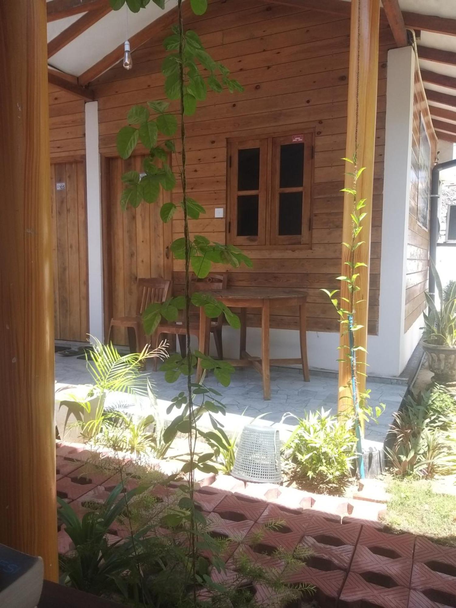 Dot Bey Beach Cabana Trincomalee Buitenkant foto