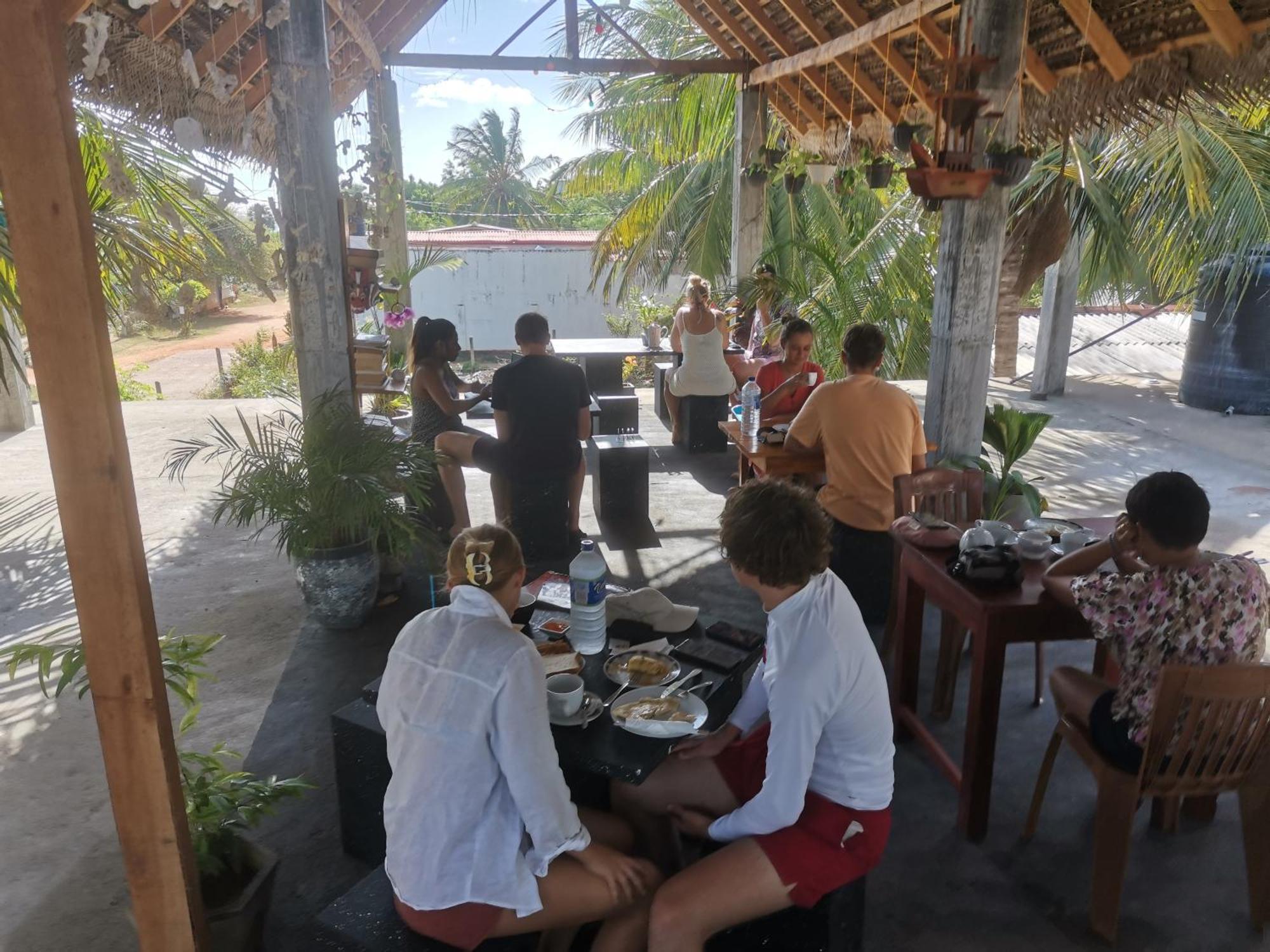 Dot Bey Beach Cabana Trincomalee Buitenkant foto