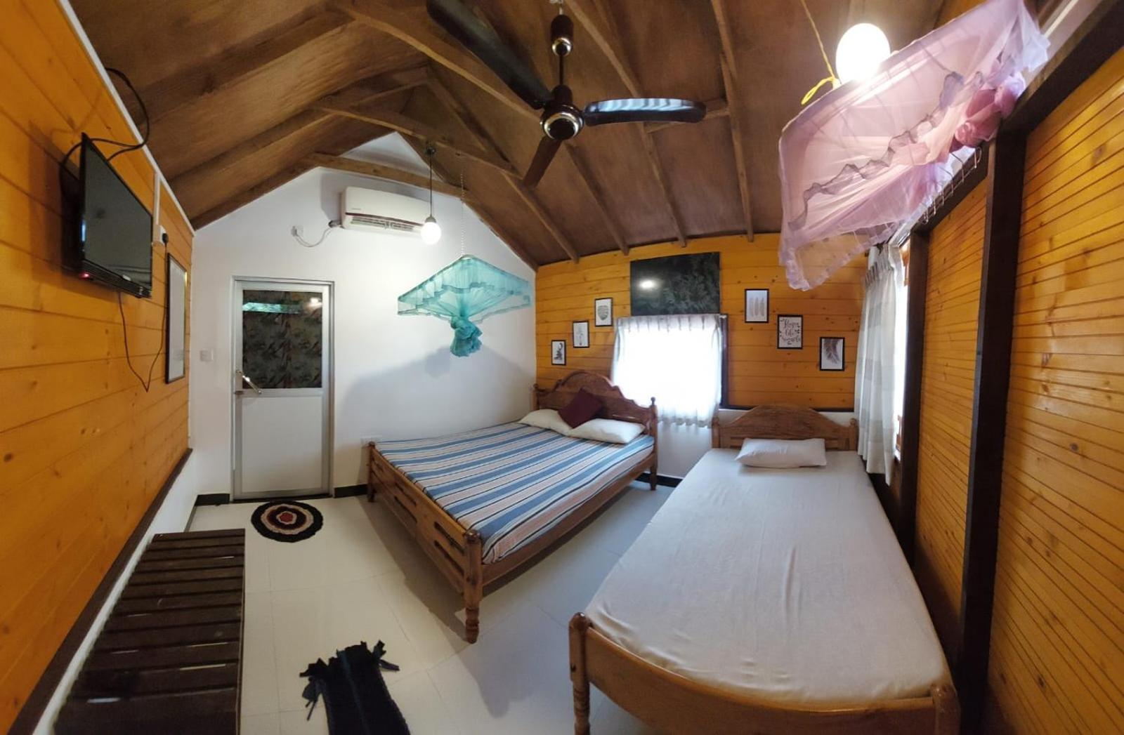 Dot Bey Beach Cabana Trincomalee Buitenkant foto